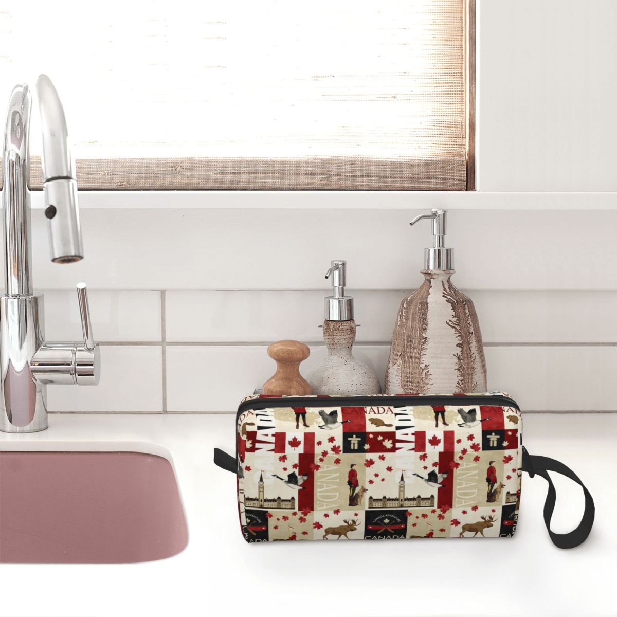 Astuccio con bandiera canadese - Women Bags Canada recensione e prezzo