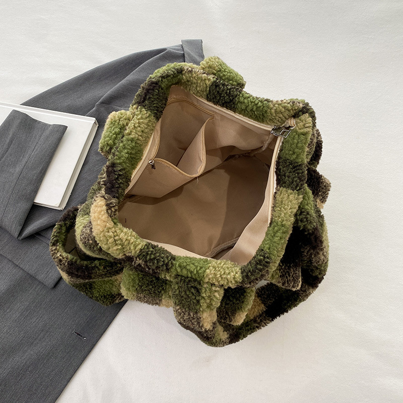 Borse tote in pile di agnello  - Women Handheld Bags recensione e prezzo